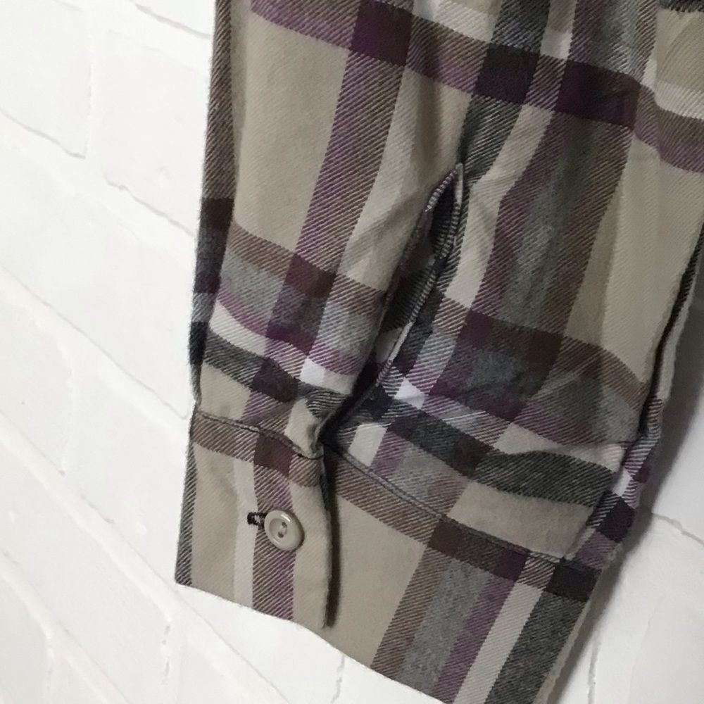 2/40$ FLANNEL plaid checkers Forever 21 oversize Crop blouse plaid beige neutral - Picture 5 of 10